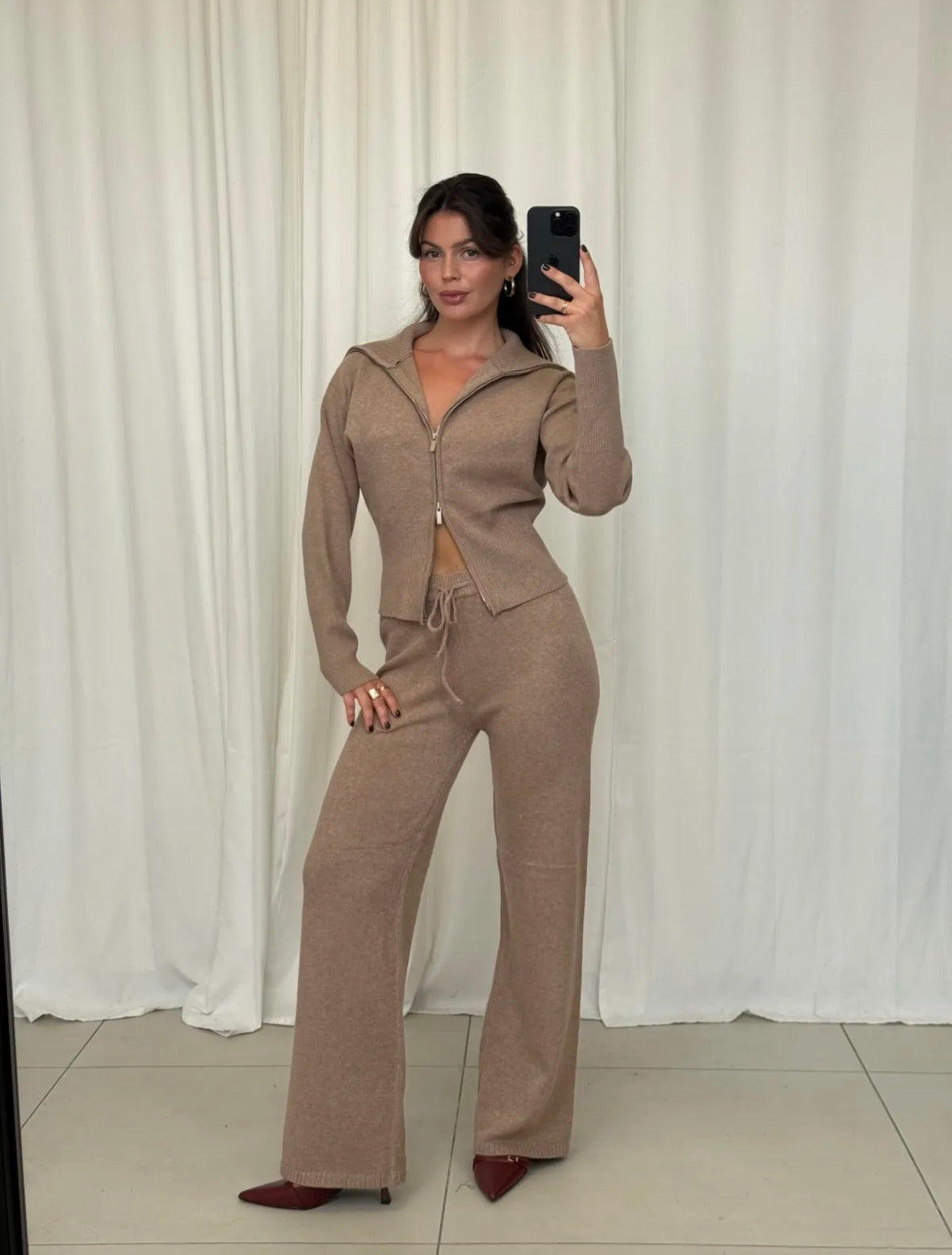 Lena Stoffhose